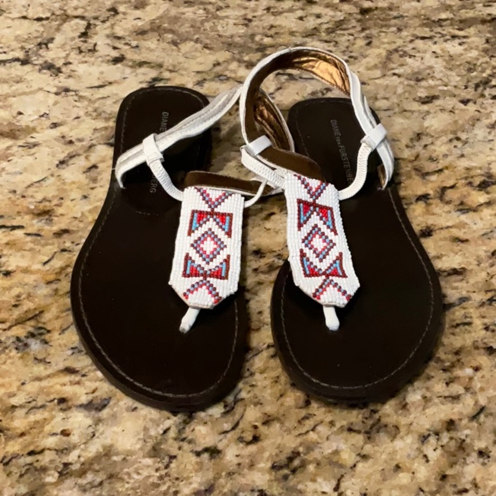 Diane von Furstenburg Beaded Flat Sandals White  Red Turquoise and Brown sz 7